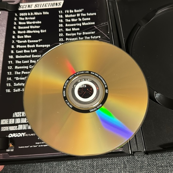 The Terminator Spec Ed DVD 2003 Arnold Schwarzenegger Linda Hamilton Sci-Fi - Picture 9 of 9